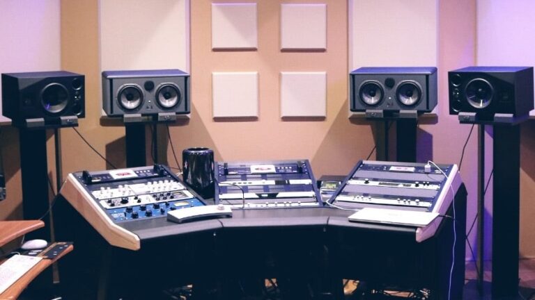 Why Mixing Engineers Use Multiple Pairs Of Studio Monitors